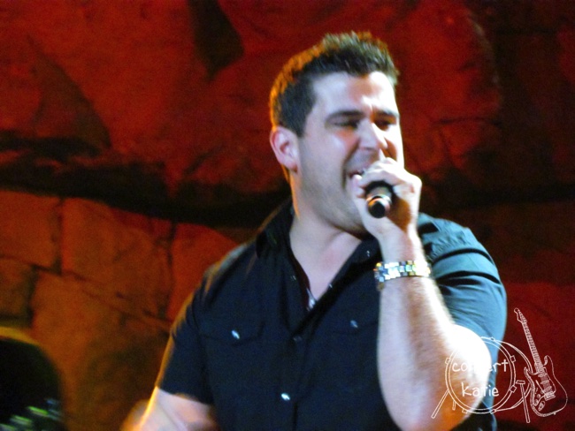 9 25 Josh Gracin