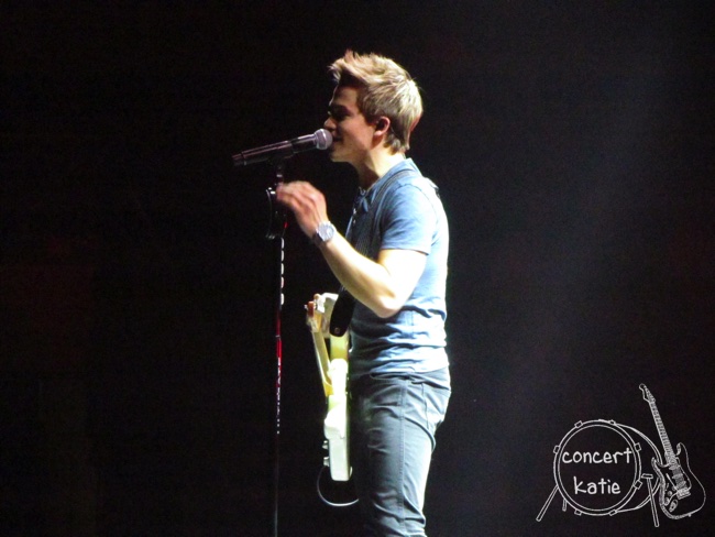 9 15 Carrie Underwood